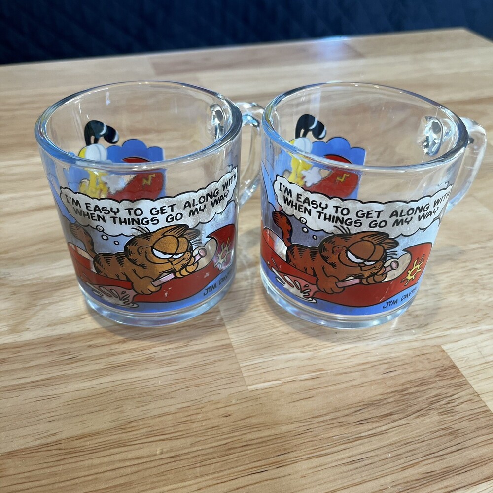 Garfield Vintage 1978 Glass Mugs Set Of 2‎ McDonald’s Classic Cartoon